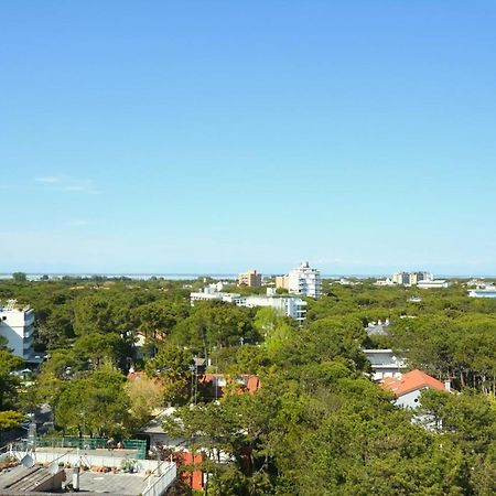 Lignano Pineta With Sea View Διαμέρισμα Λινιάνο Σαμπιαντόρο Εξωτερικό φωτογραφία