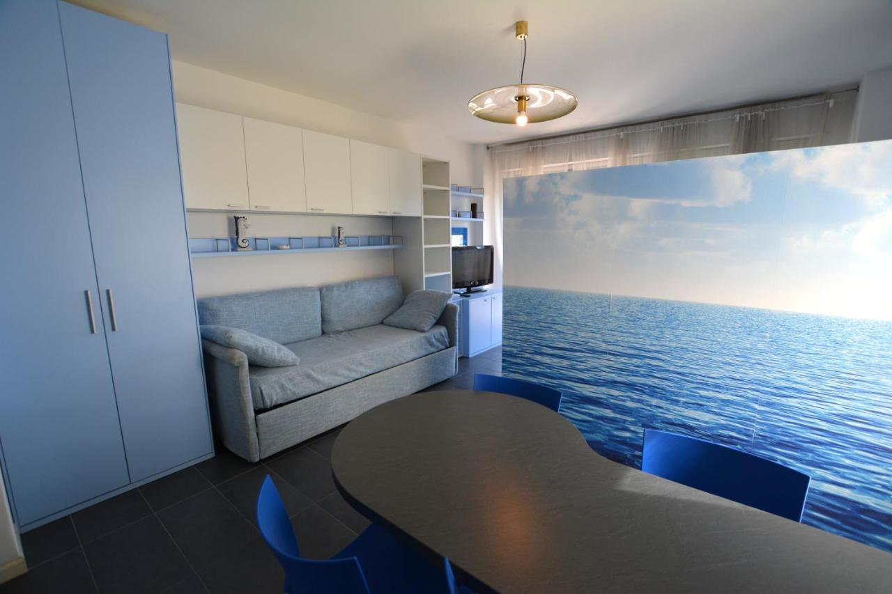 Lignano Pineta With Sea View Διαμέρισμα Λινιάνο Σαμπιαντόρο Εξωτερικό φωτογραφία