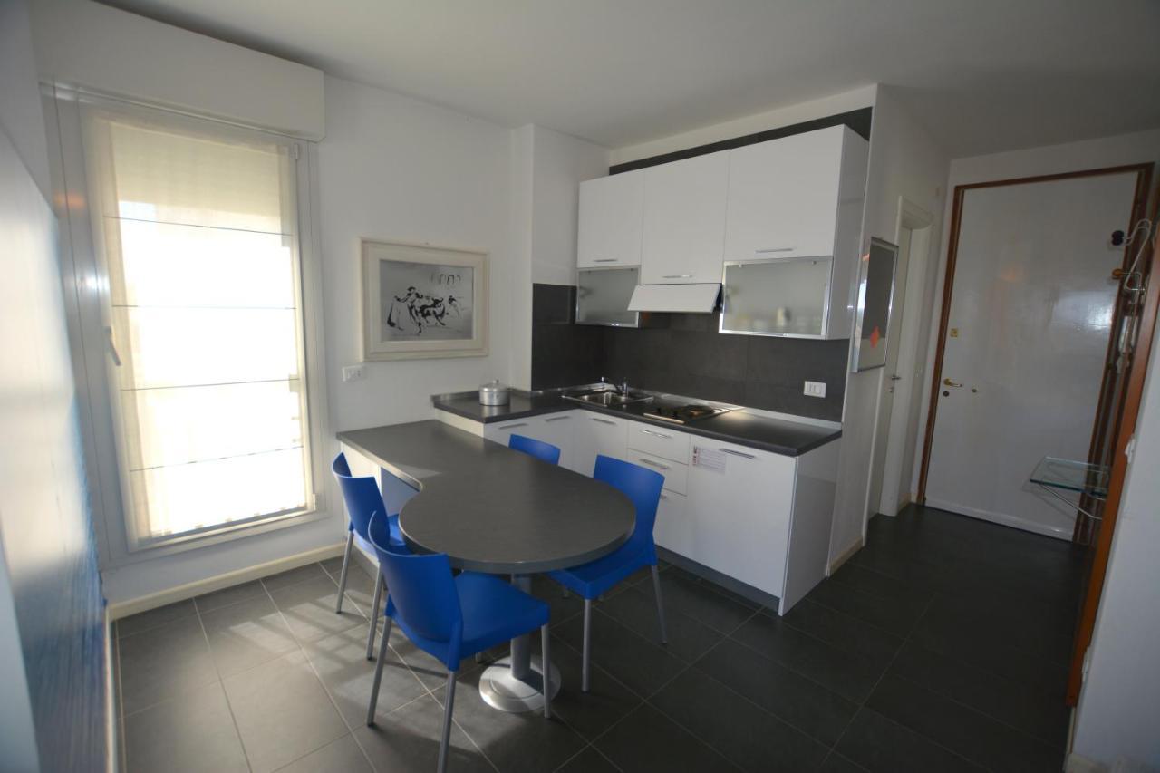 Lignano Pineta With Sea View Διαμέρισμα Λινιάνο Σαμπιαντόρο Εξωτερικό φωτογραφία