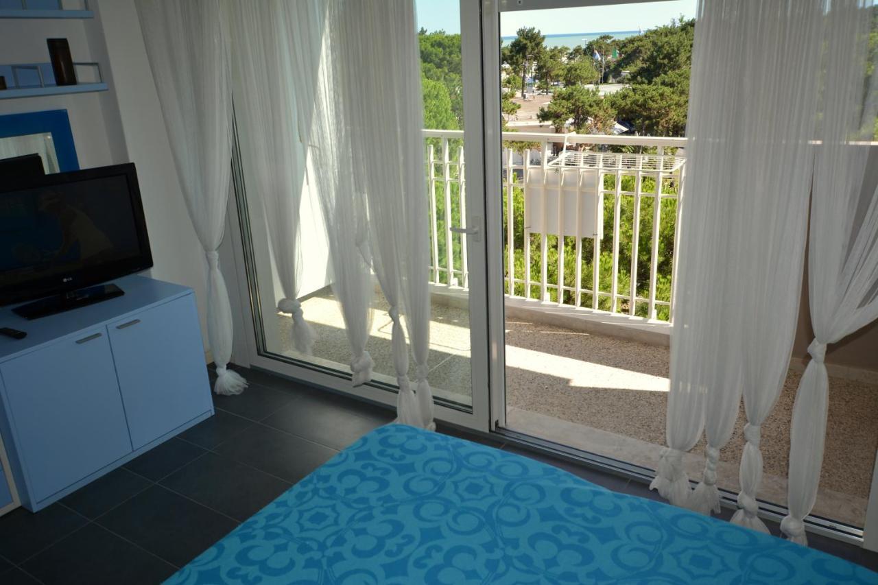 Lignano Pineta With Sea View Διαμέρισμα Λινιάνο Σαμπιαντόρο Εξωτερικό φωτογραφία