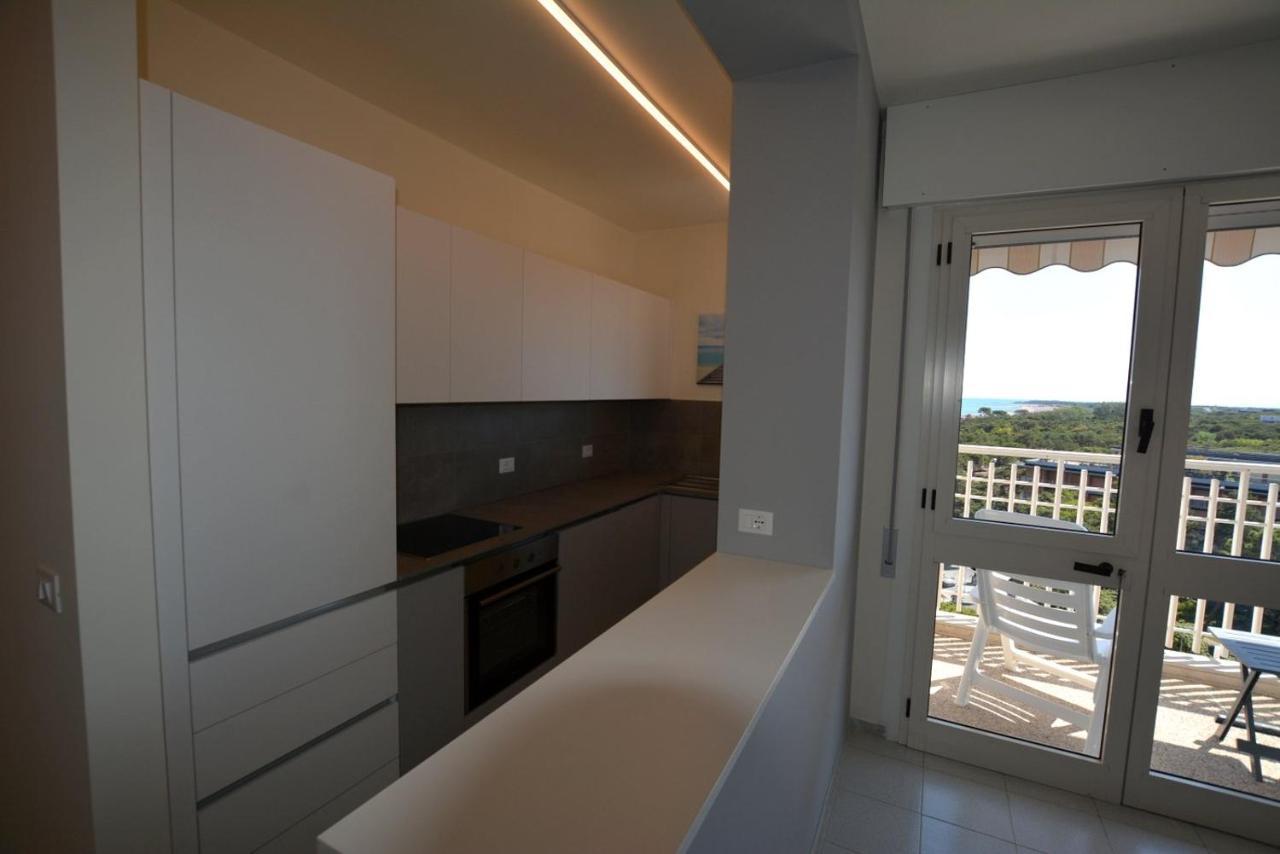 Lignano Pineta With Sea View Διαμέρισμα Λινιάνο Σαμπιαντόρο Εξωτερικό φωτογραφία