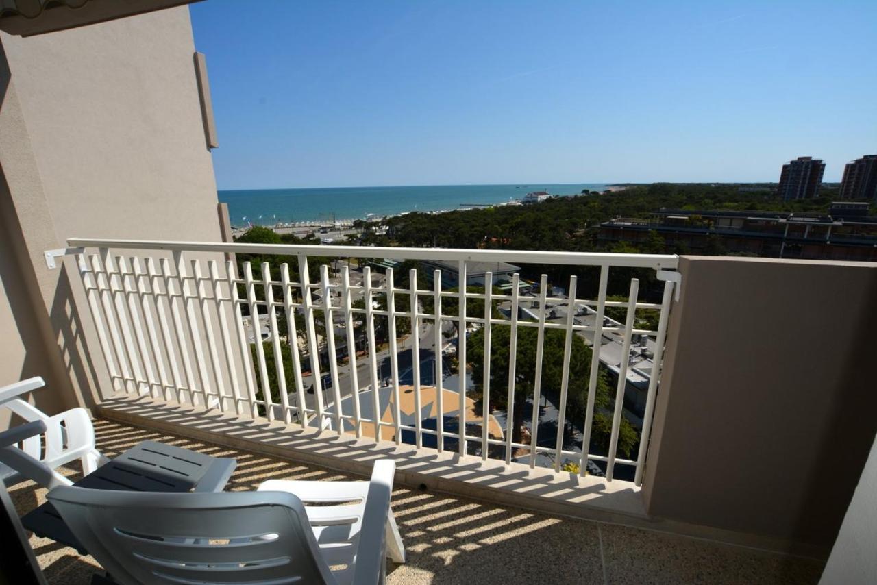 Lignano Pineta With Sea View Διαμέρισμα Λινιάνο Σαμπιαντόρο Εξωτερικό φωτογραφία