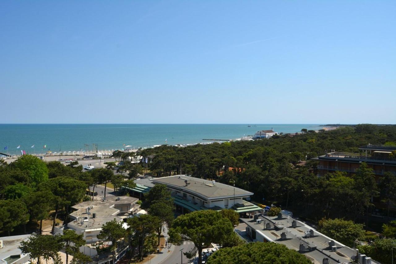 Lignano Pineta With Sea View Διαμέρισμα Λινιάνο Σαμπιαντόρο Εξωτερικό φωτογραφία