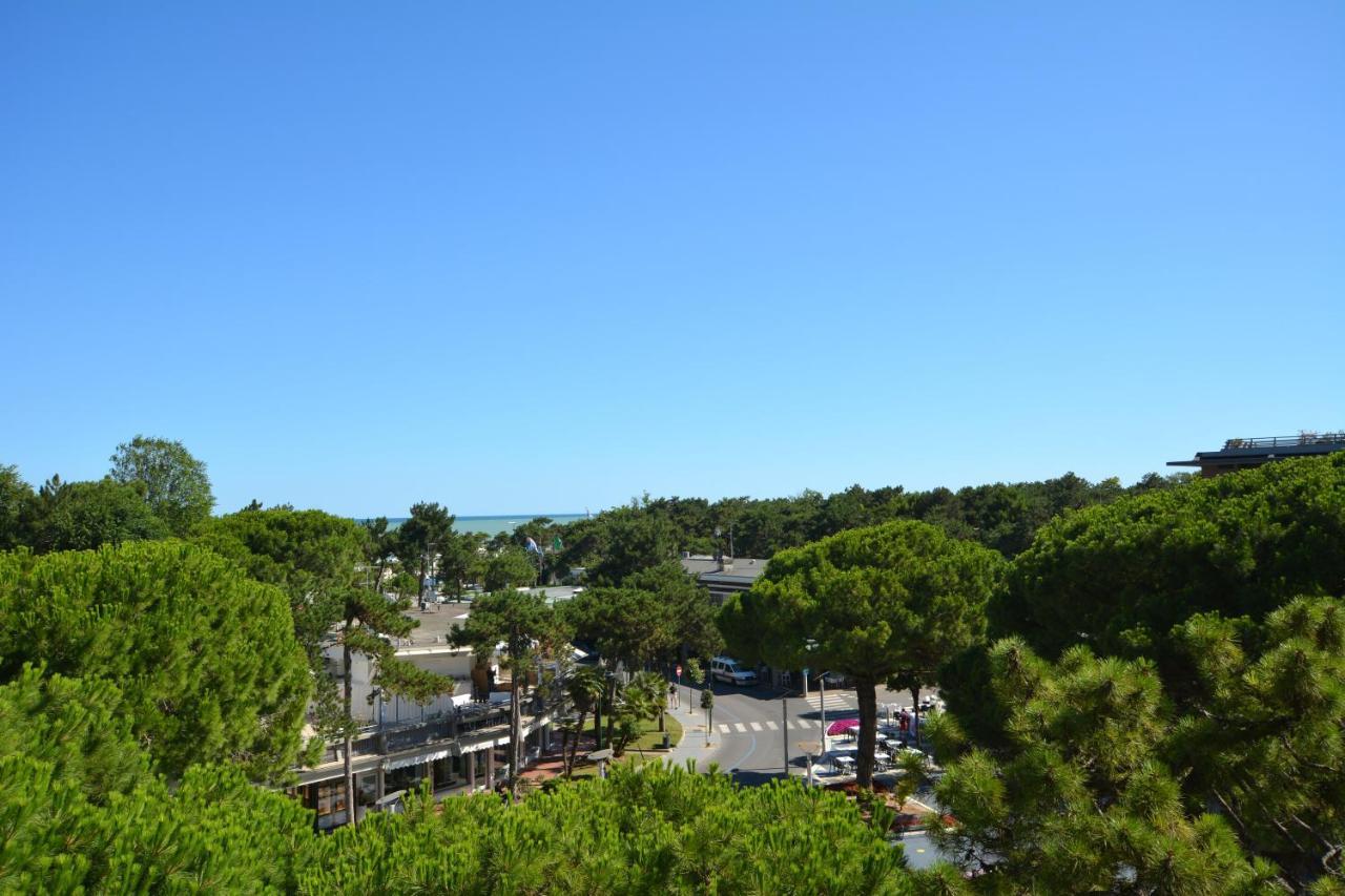 Lignano Pineta With Sea View Διαμέρισμα Λινιάνο Σαμπιαντόρο Εξωτερικό φωτογραφία